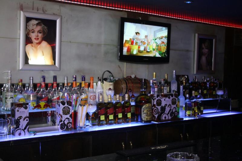 Sabah - Bar