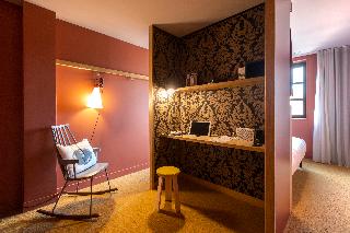 Mob Hotel Paris Les Puces fotoÄŸrafÄ±