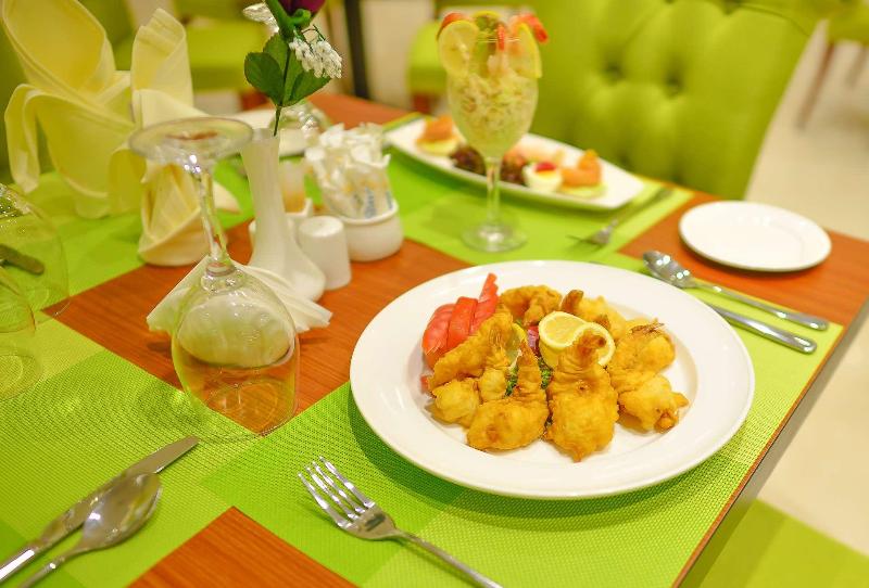 Crown Town - Restoran