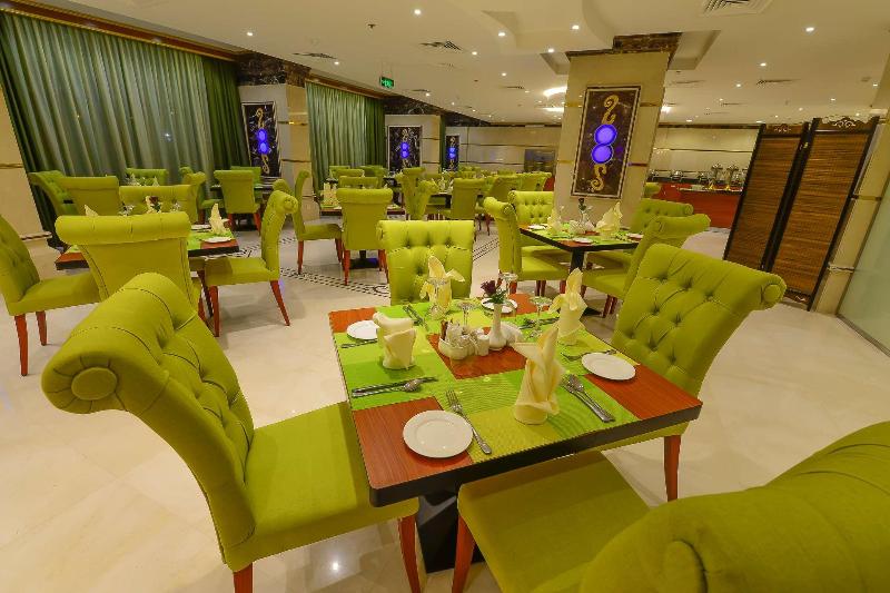 Crown Town - Restoran