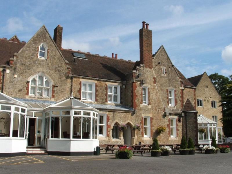 Hamlet Hotel Maidstone - Genel