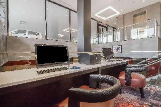 Comfort Inn & Suites near Stadium fotoÄŸrafÄ±