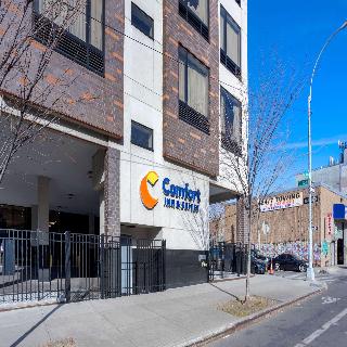 Comfort Inn & Suites near Stadium fotoÄŸrafÄ±