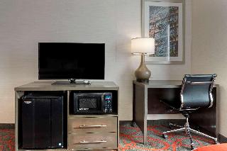 Comfort Inn & Suites near Stadium fotoÄŸrafÄ±
