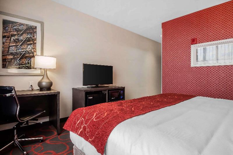Comfort Inn & Suites near Stadium - Oda