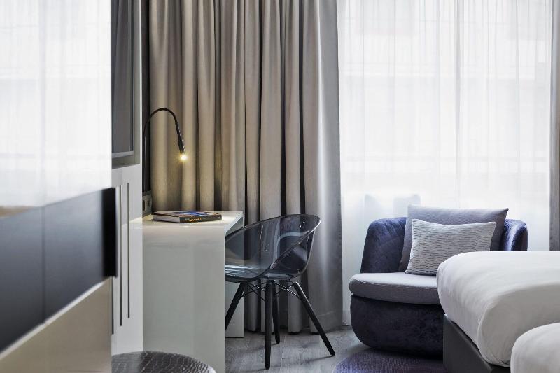Renaissance Wien Hotel - Oda