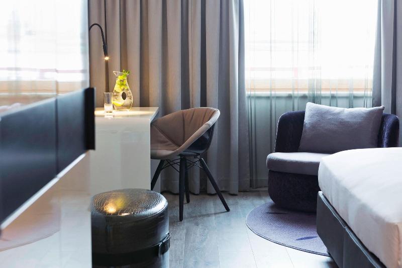 Renaissance Wien Hotel - Oda