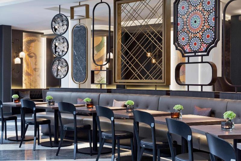 Renaissance Wien Hotel - Restoran