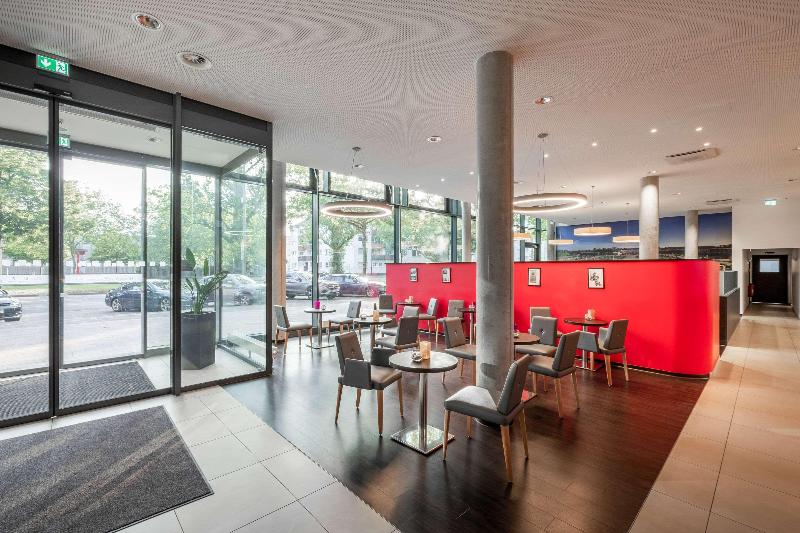 Premier Inn Hannover City University hotel - Lobi