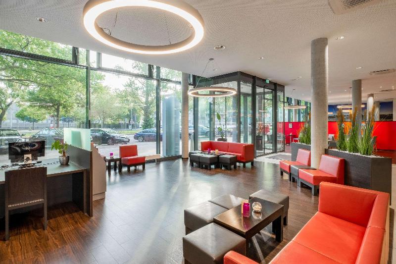 Premier Inn Hannover City University hotel - Lobi