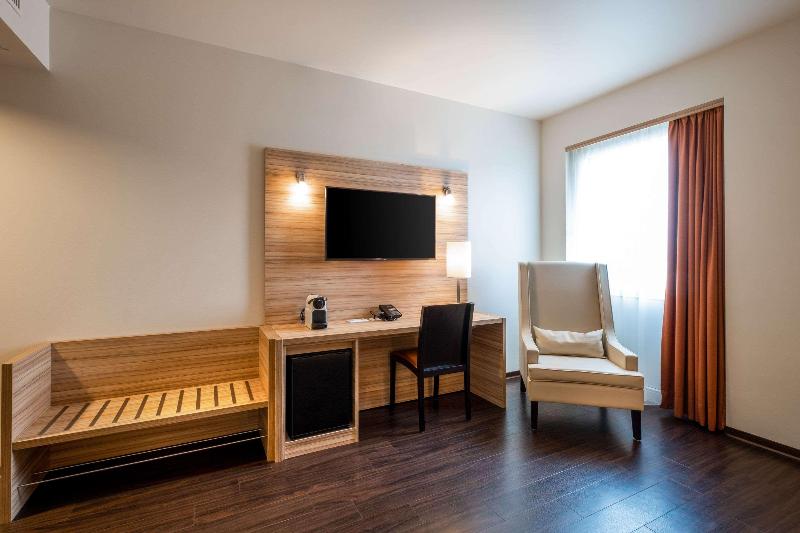 Premier Inn Hannover City University hotel - Oda