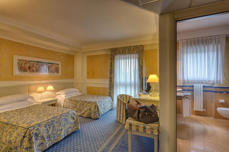Quality Hotel Continental Brescia - Oda