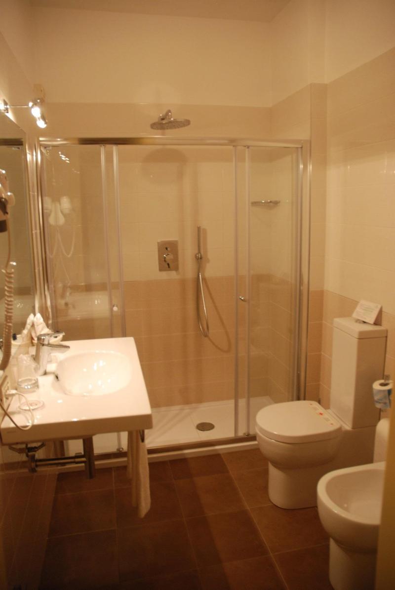 Quality Hotel Continental Brescia - Oda
