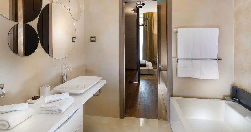 The Glamore Milano Duomo - Oda