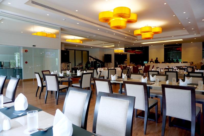 Louis Tavern Hotel - Restoran