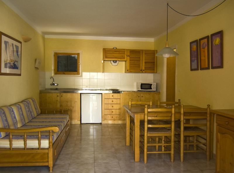 Sant Joan Apartamentos - Oda
