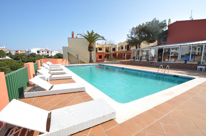 Sant Joan Apartamentos - Havuz
