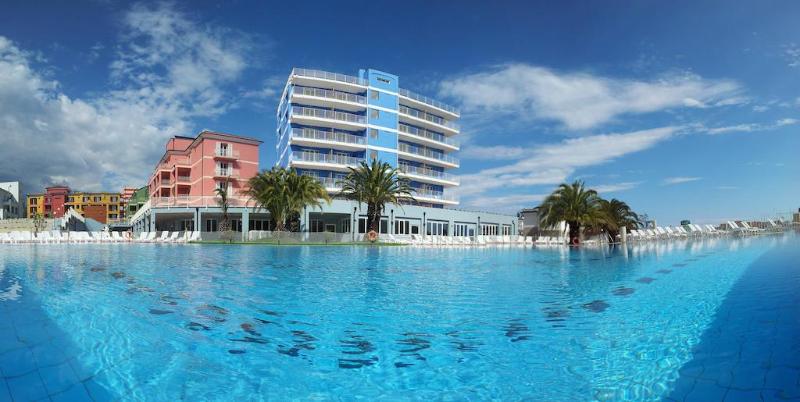 Ai Pozzi Village Resort & Spa - Lobi
