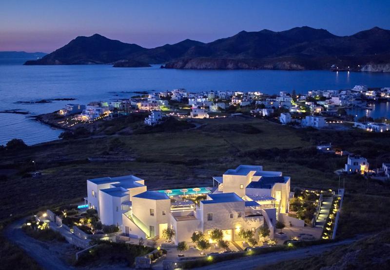 Milos Breeze - Genel