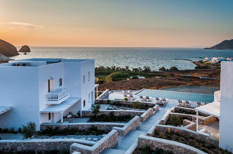Milos Breeze - Genel