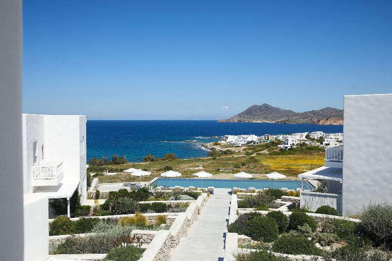 Milos Breeze - Oda
