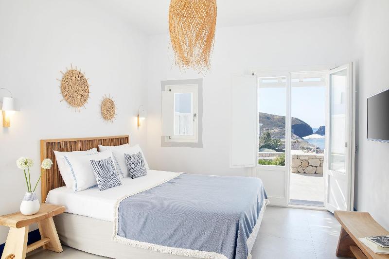 Milos Breeze - Oda