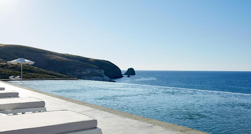 Milos Breeze - Havuz