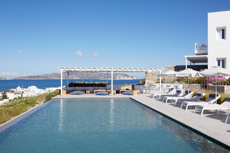 Milos Breeze - Havuz