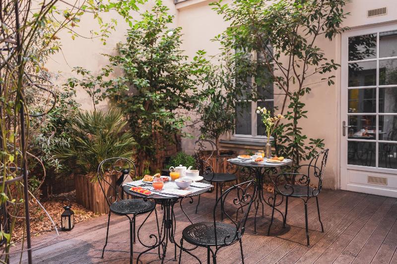 Le Petit Paris - Restoran
