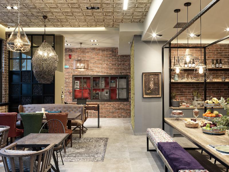 18 Micon Street - Restoran