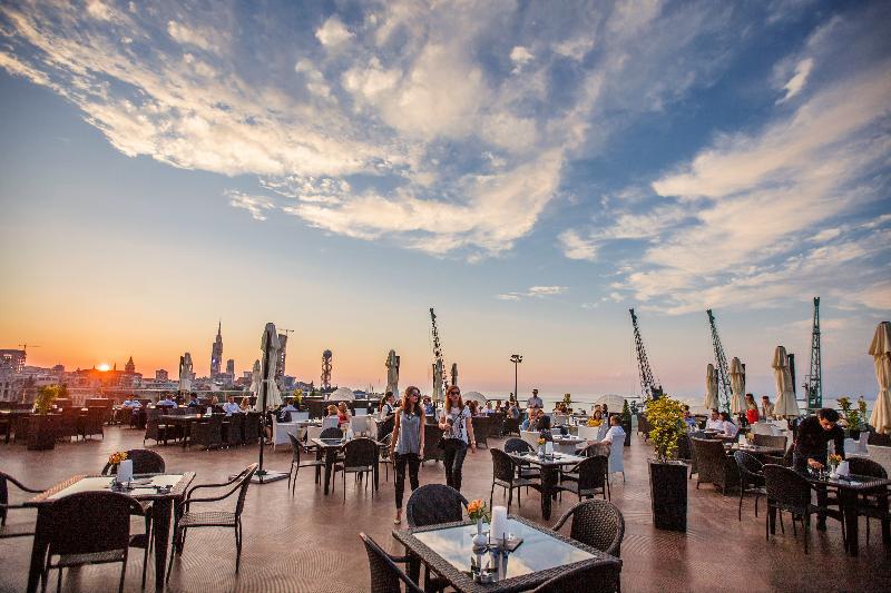 JRW Welmond Hotel - Teras
