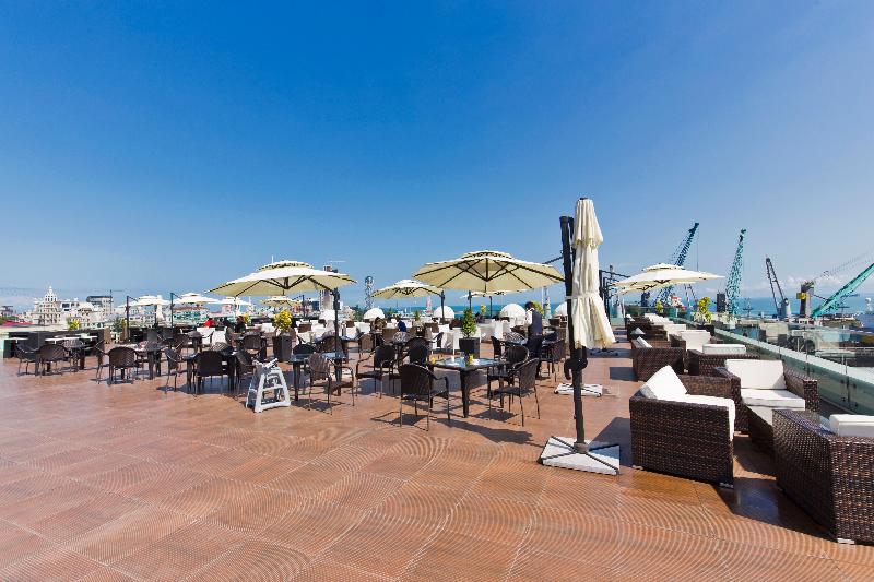 JRW Welmond Hotel - Teras