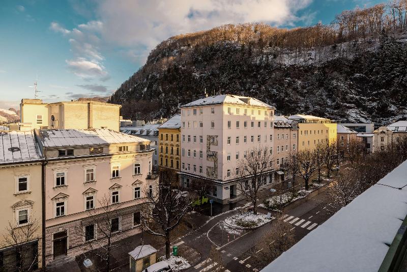 NH Collection Salzburg City - Genel