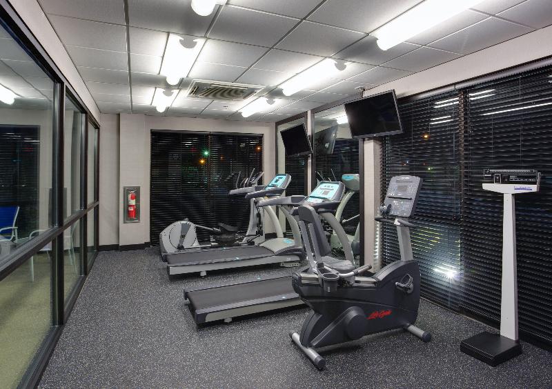 Holiday Inn Express & Suites Meadowlands Area IHG - Aktivite