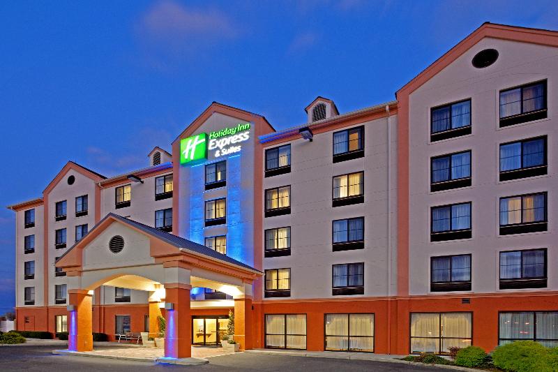 Holiday Inn Express & Suites Meadowlands Area IHG - Genel