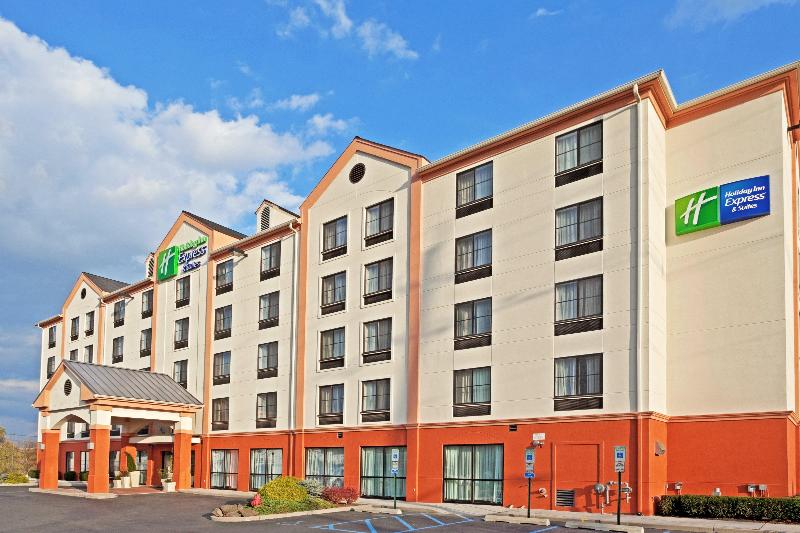 Holiday Inn Express & Suites Meadowlands Area IHG - Genel