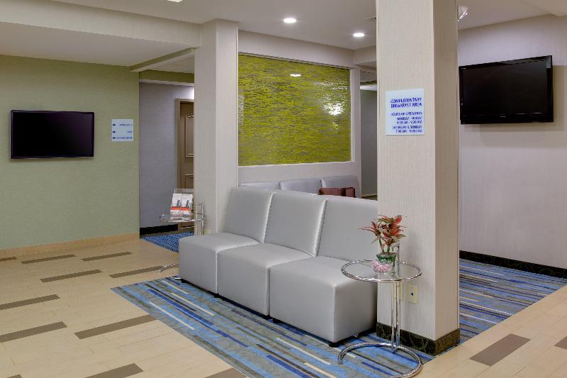 Holiday Inn Express & Suites Meadowlands Area IHG - Genel