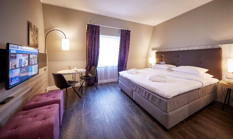 Radisson Blu Hotel Bremen - Oda