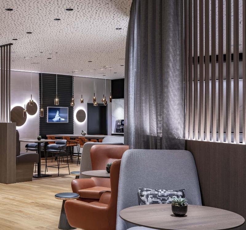 Marriott Hotel Frankfurt - Lobi
