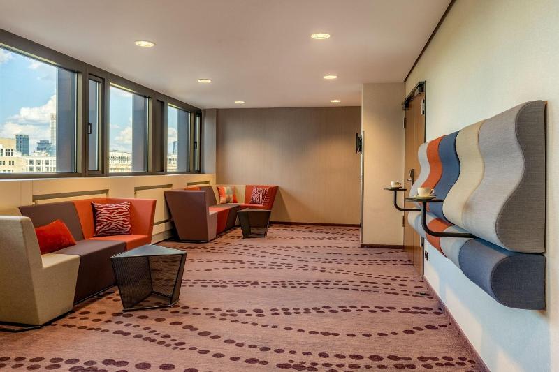 Marriott Hotel Frankfurt - Lobi