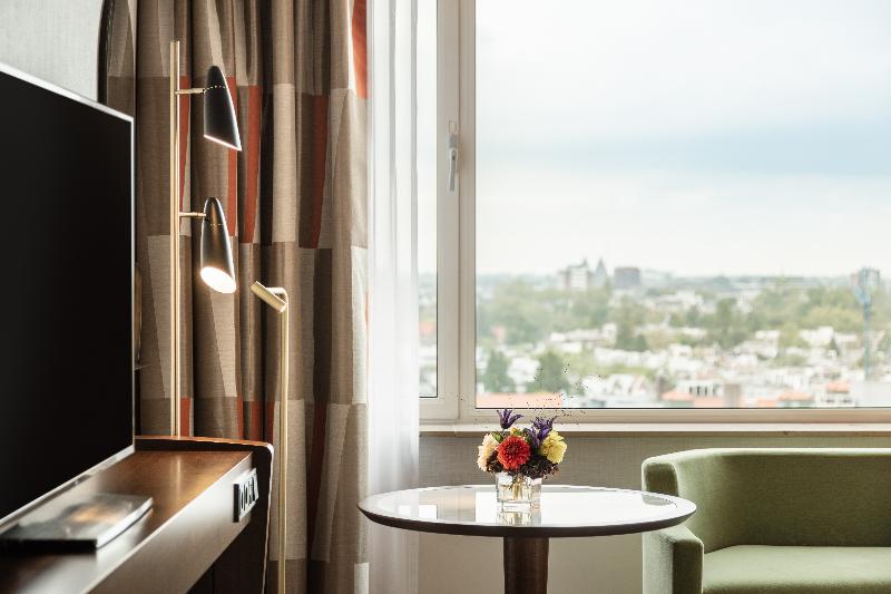 Hilton Amsterdam - Oda