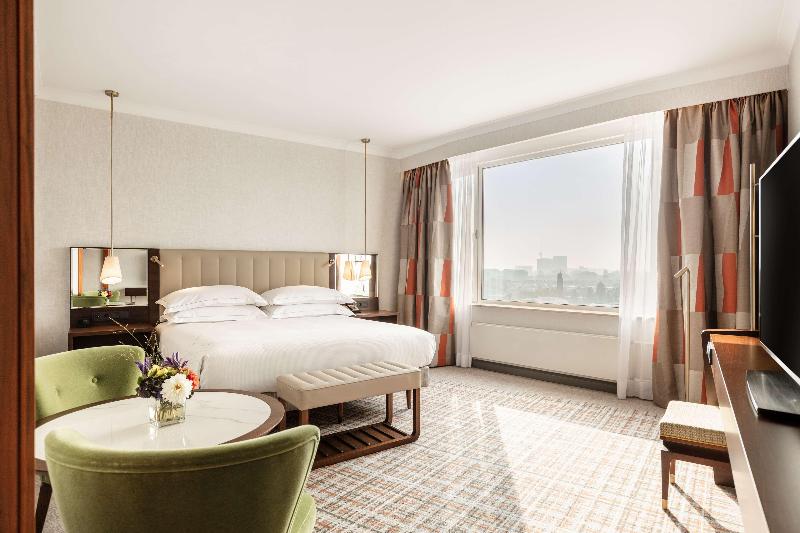 Hilton Amsterdam - Oda