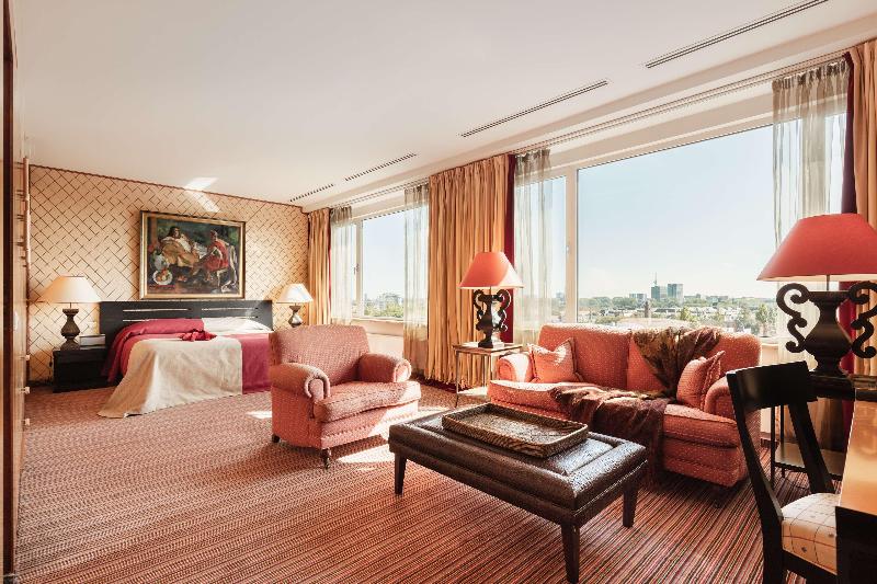 Hilton Amsterdam - Oda