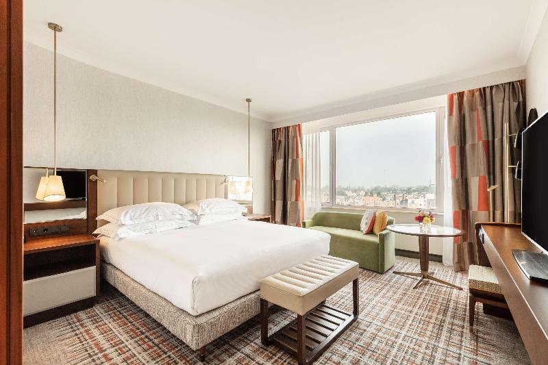 Hilton Amsterdam - Oda