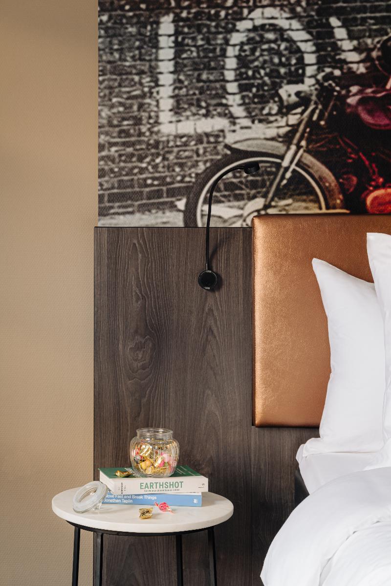 Leonardo Hotel Rotterdam Savoy - Oda