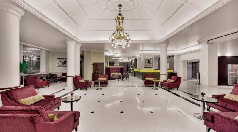 Grand Hotel Suisse Majestic, Autograph Collection - Lobi