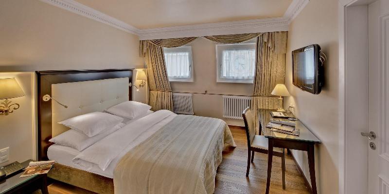 Grand Hotel Suisse Majestic, Autograph Collection - Oda