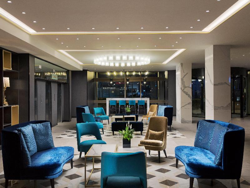Crowne Plaza Zurich - Lobi