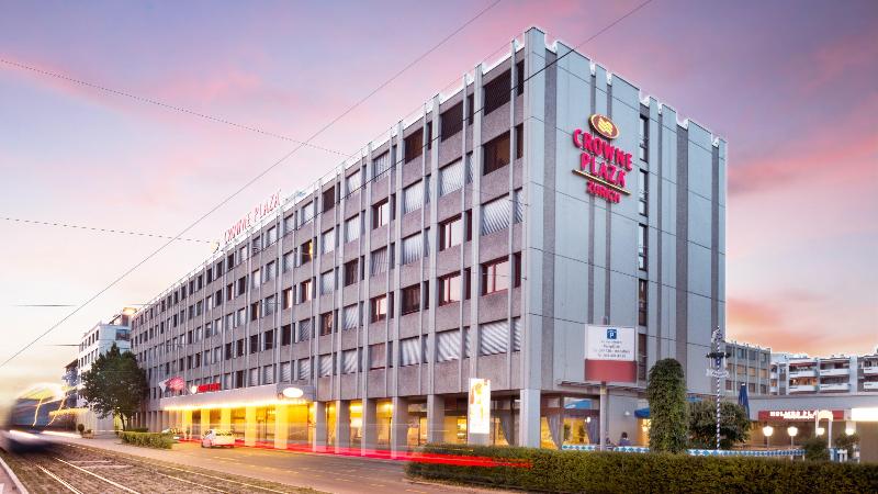 Crowne Plaza Zurich - Genel