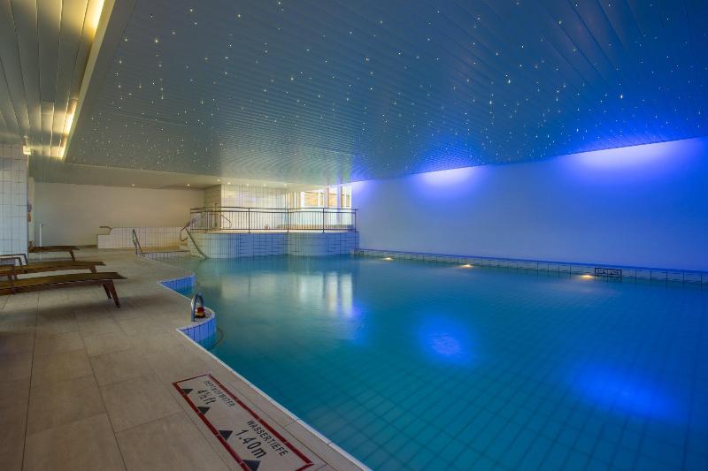 Crowne Plaza Zurich - Havuz